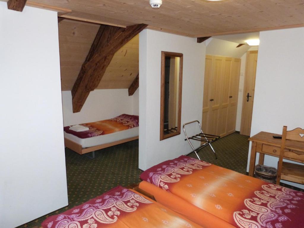 Hotel De Ville Rossiniere Room photo